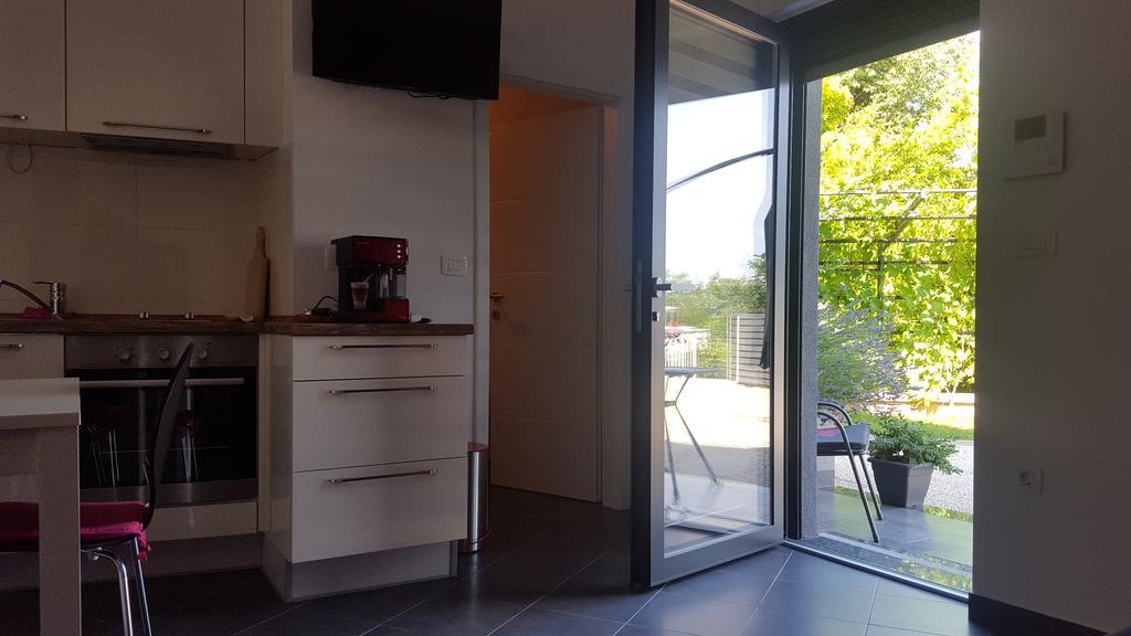 Rogic Apartment Lovran Exterior foto